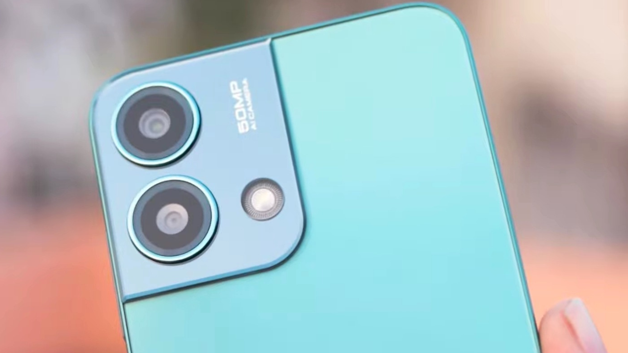 Lava Yuva 3 Pro में शानदार 50 MP Dual Rear Camera और 8 MP Front Camera दिया गया है , जबकि 1080p FHD के साथ video रिकॉर्डिंग कर सकते है |