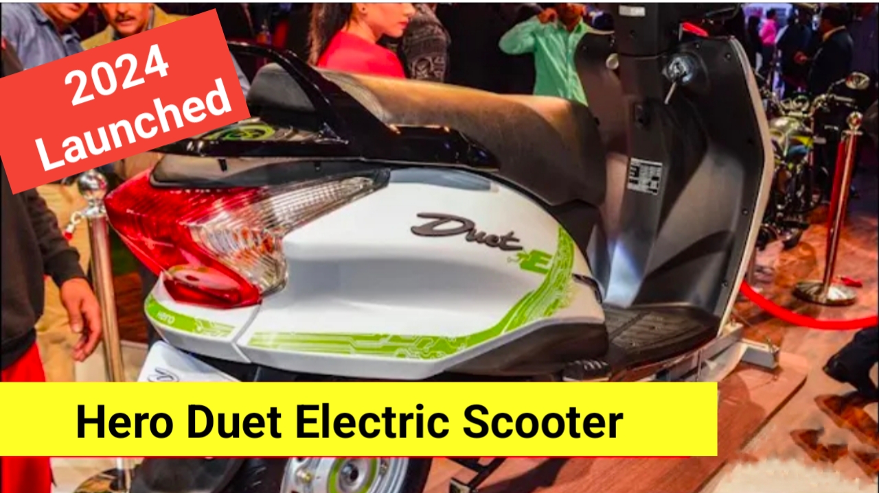 Hero Electric Duet E Scooter : इस मंहगाई के दौड़ में पट्रोल हो या डीजल सभी की कीमत आसमान छू रही है और साथ में बढती प्रदुषण के कारण Electric वाहन का डिमांड काफी बढ़ रहा हैं | अगर आप एक बेहतरीन Electric वाहन की तलाश में हैं तो यह पोस्ट आपके बेहतर साबित हो सकता हैं | आइए इसके फीचर्स, माइलेज और कीमत पर करीब से नजर डालते हैं।हीरो ने 250 किमी की प्रभावशाली रेंज के साथ बजट के प्रति जागरूक मध्यम वर्ग को लक्ष्य करते हुए अपना पहला इलेक्ट्रिक स्कूटर, Hero Electric Duet E Scooter लॉन्च किया है।